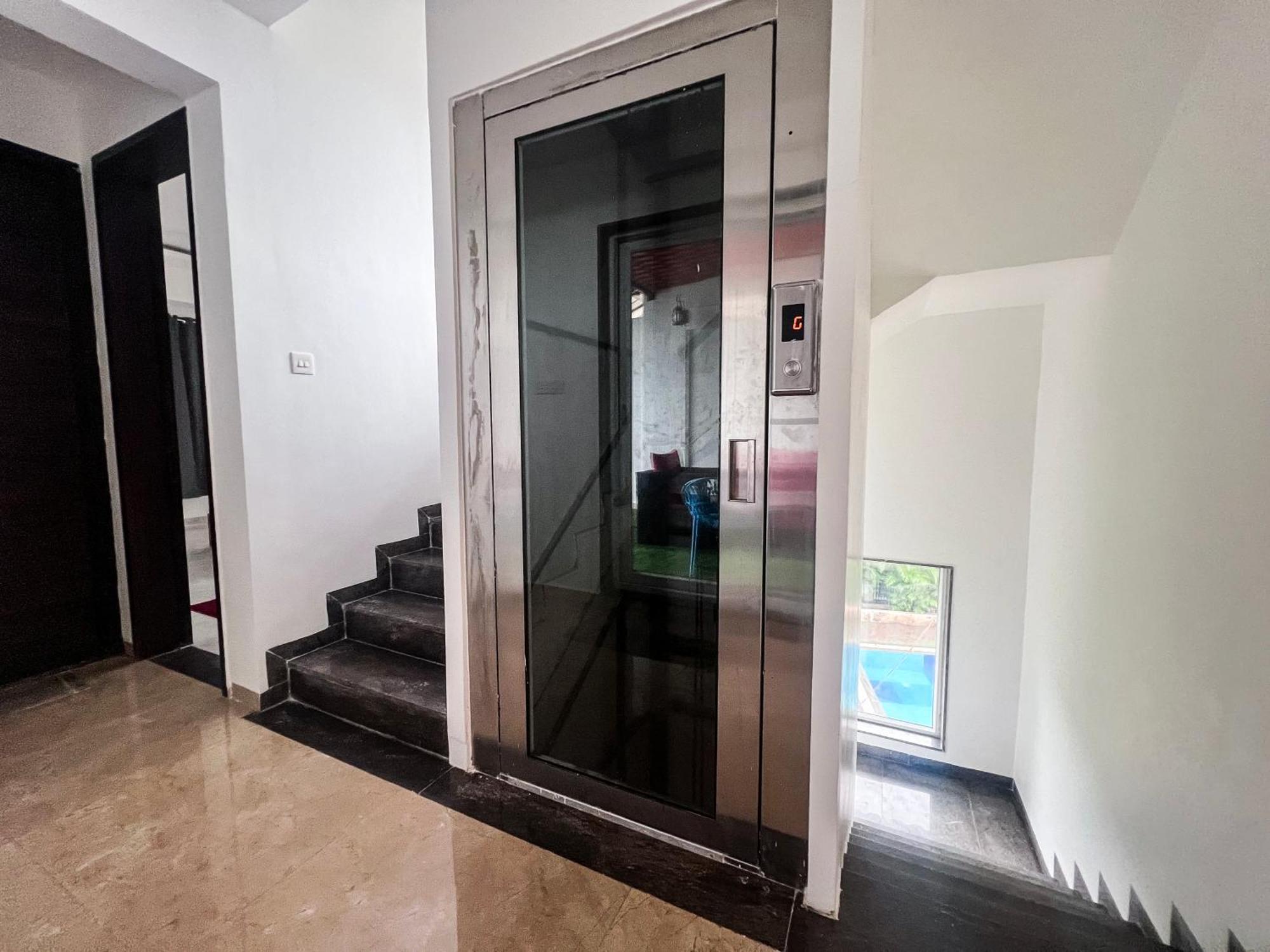 Zest Eco Villa Montana Lonavala Exteriör bild